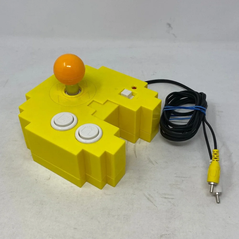 Bandai‎ Pac-Man Plug and Play TV Game Joystick Console Yellow 2012 Retro